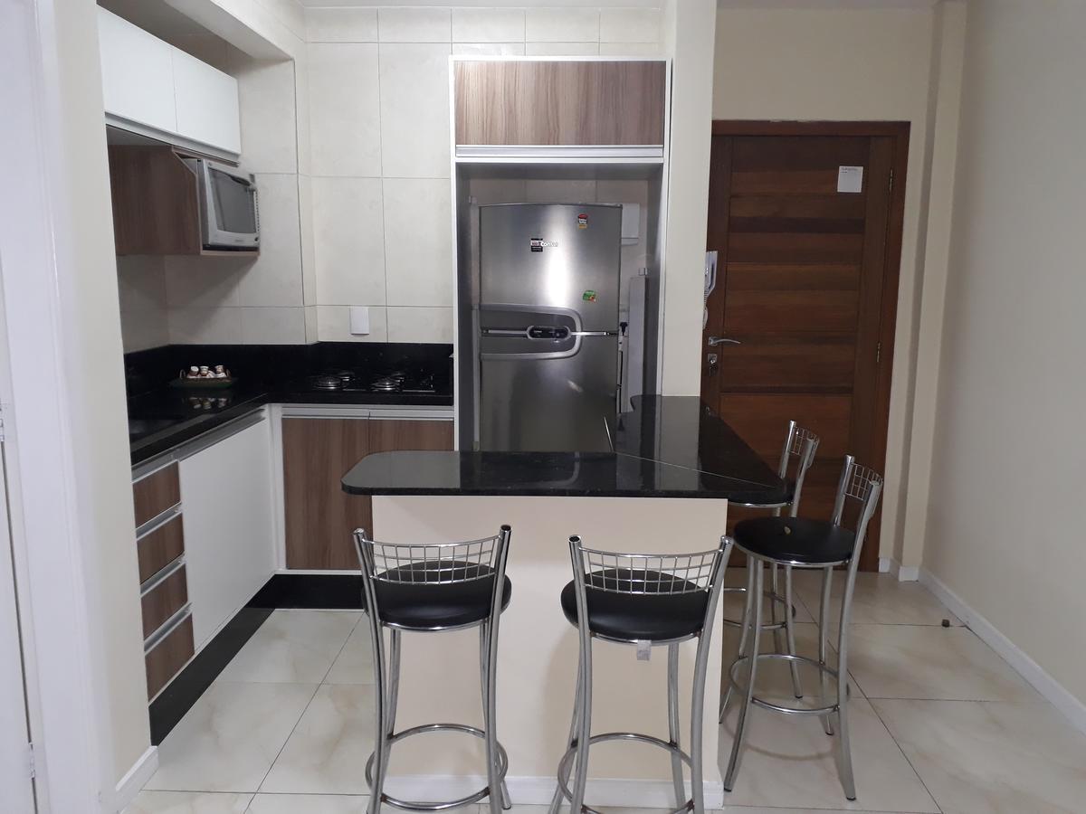 Otimo Apto. 180 Metros Da Praia Balneário Camboriú Kültér fotó